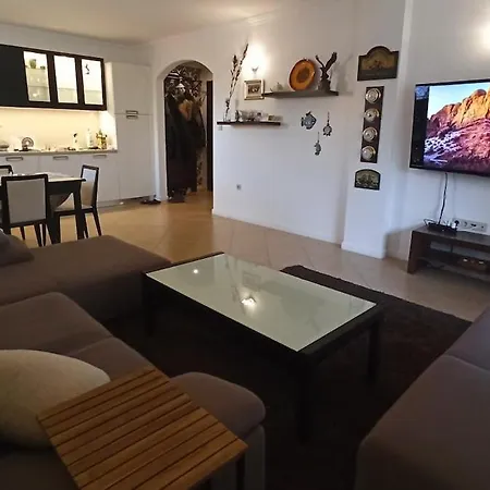 Premium Oasis Club *