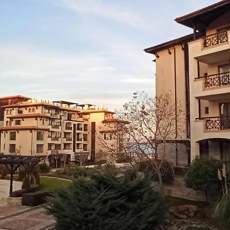 Premium Oasis Club Lozenets