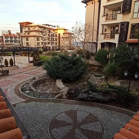 Premium Oasis Club * Lozenets