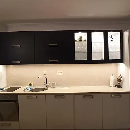 Premium Oasis Club דירה לוזנטס