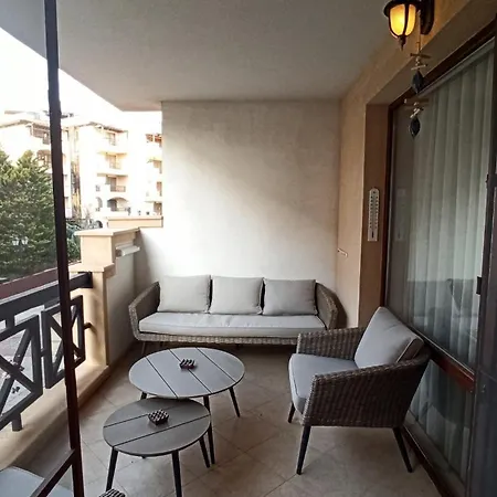 Premium Oasis Club